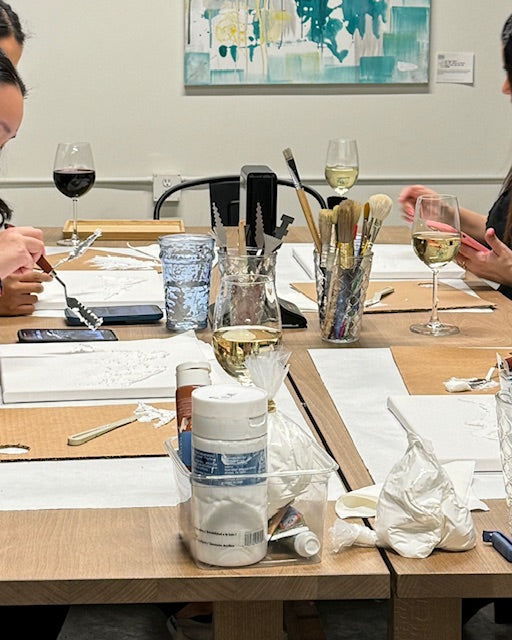 Mountain canvas painting workshop for 10+ participants. No experience required. Group projects. Event bookings.